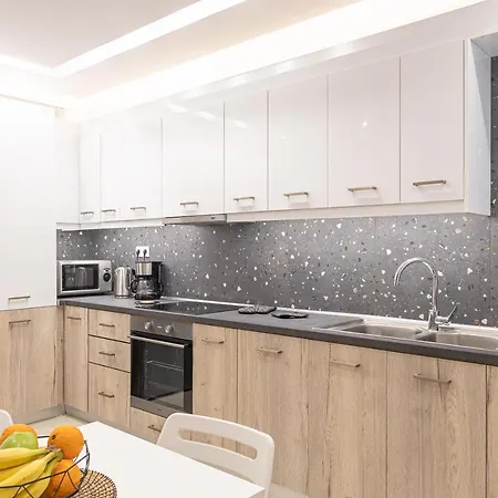 Amazing Apartment Near Metro Station! Athene Buitenkant foto