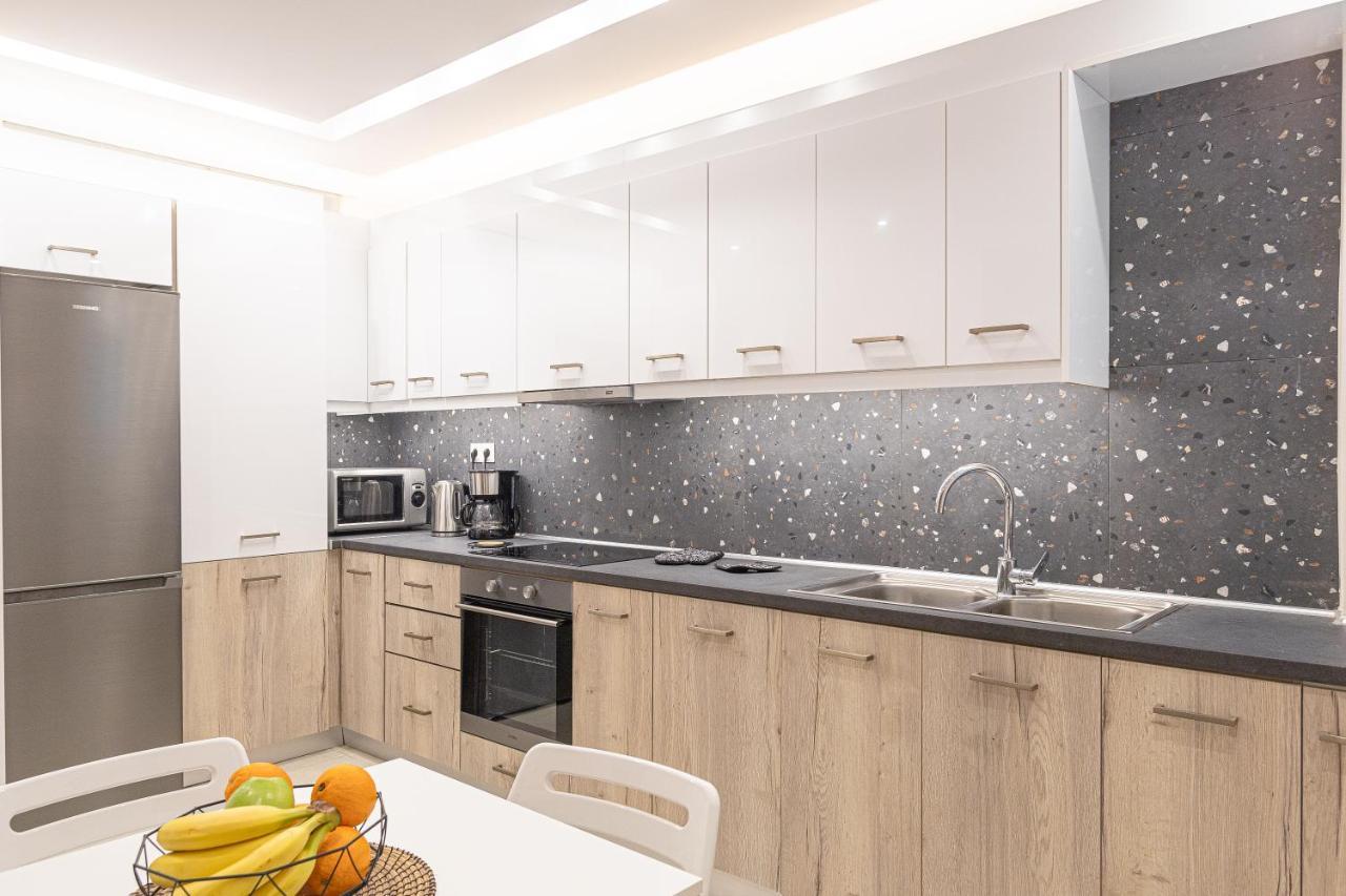 Apartment Amazing Near Metro Station! *